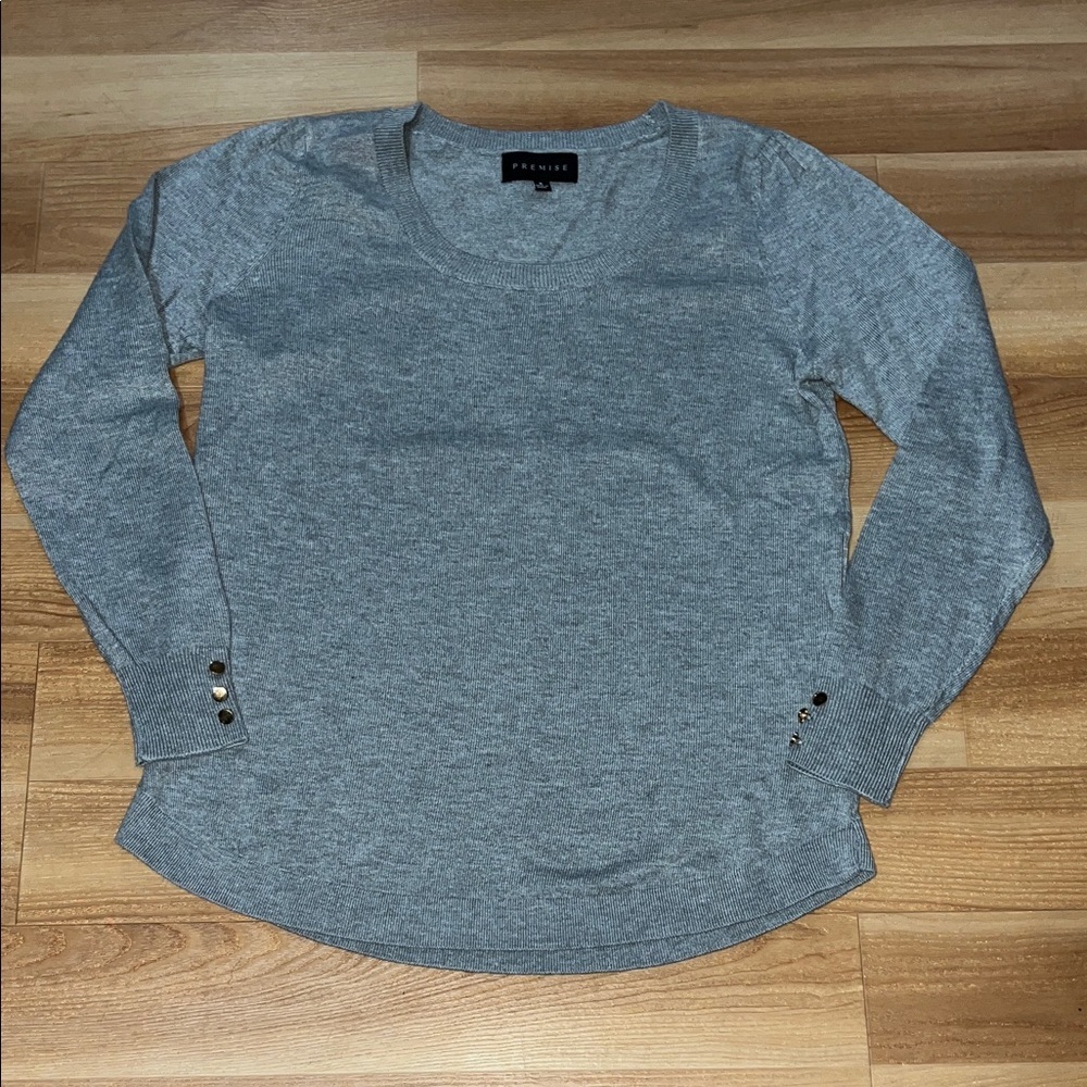 Premise Heather Gray Long Sleeve Sweater